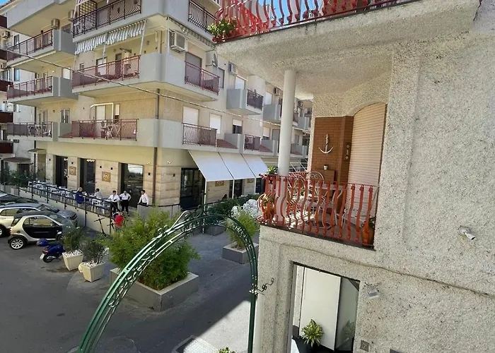 Soverhouse A Casa de hóspedes Soverato Marina