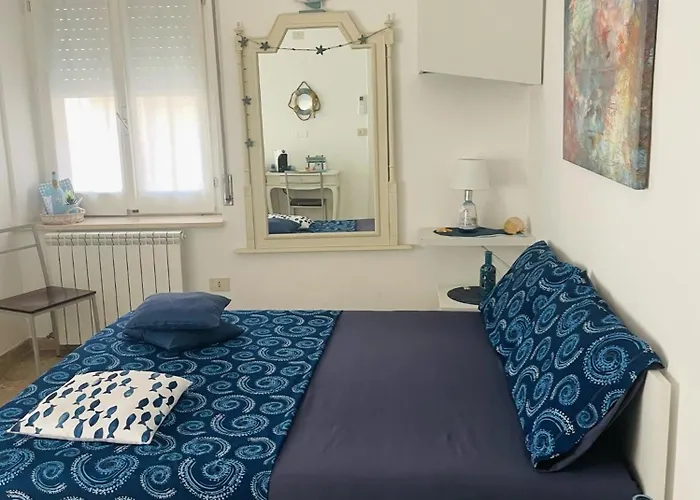 Soverhouse A Soverato Marina